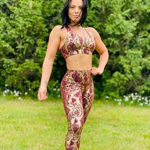 🍑Wine/Red Sexy Snake Skin Leggings Set🍑